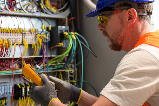 Best Emergency Electrician Near Me  in Highland Park, IL